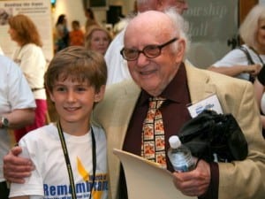 Holocaust survivor Al Marks and a 12 year old participant. Photo credit: Cris Franklin